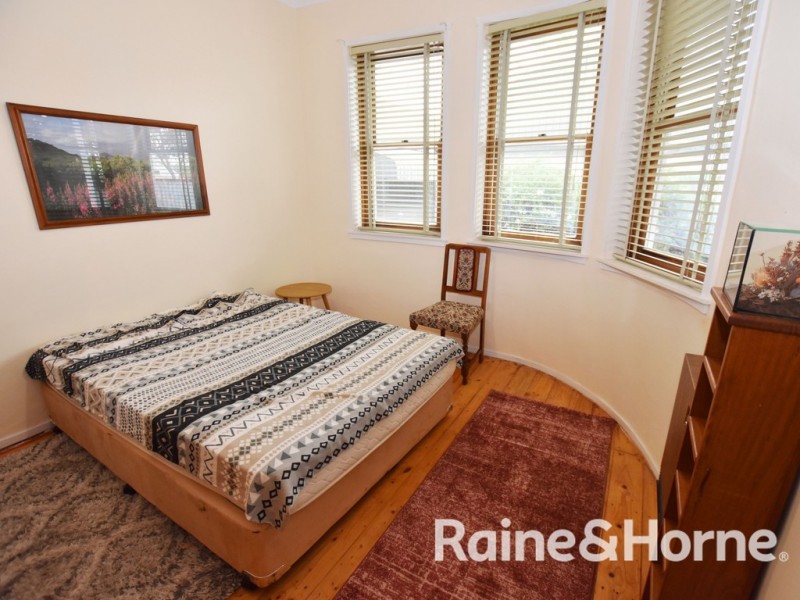 54 Anson Street, Orange NSW 2800