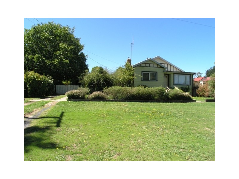 146 Clinton Street, Orange NSW 2800