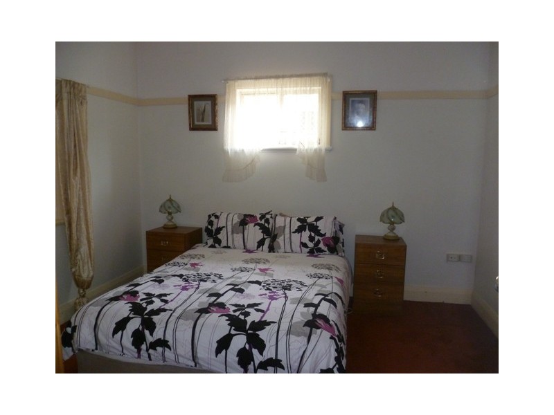 6 Dora Street, Orange NSW 2800