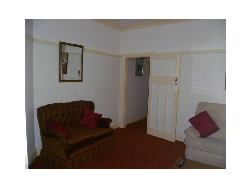 6 Dora Street, Orange NSW 2800