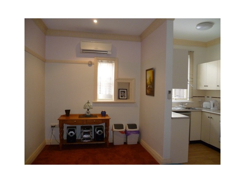 6 Dora Street, Orange NSW 2800
