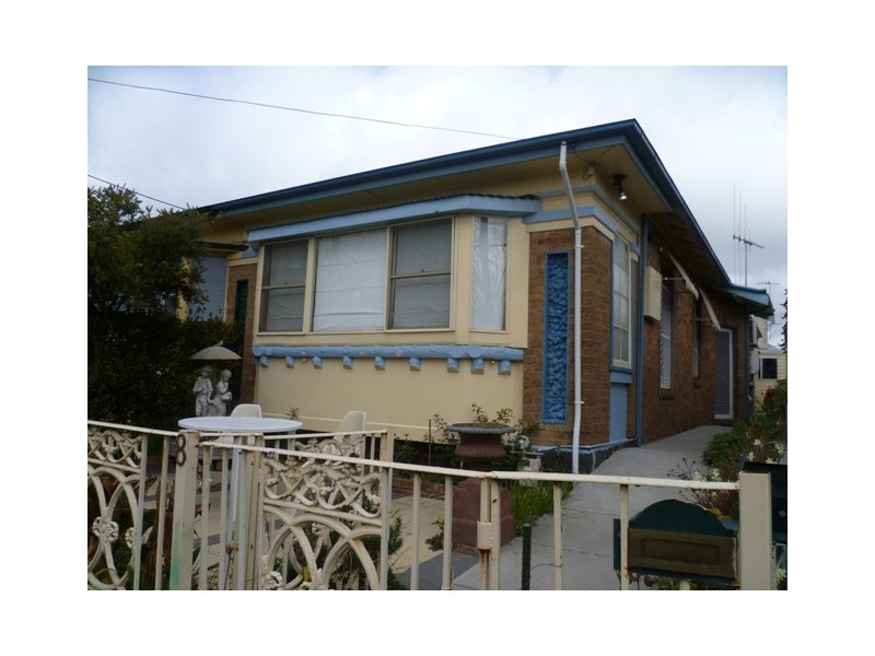 8 Dora Street, Orange NSW 2800