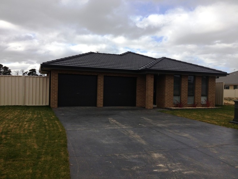 6  Malloy Street, Orange NSW 2800