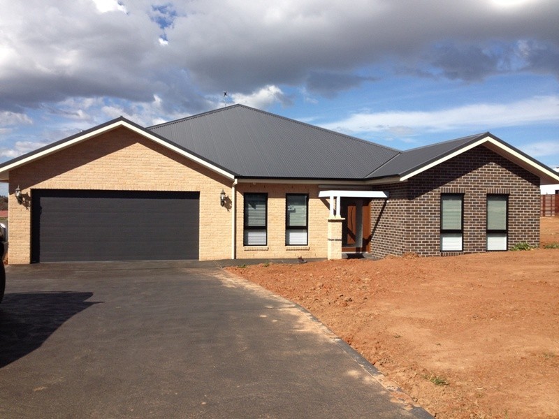 46 Valencia Drive, Orange NSW 2800