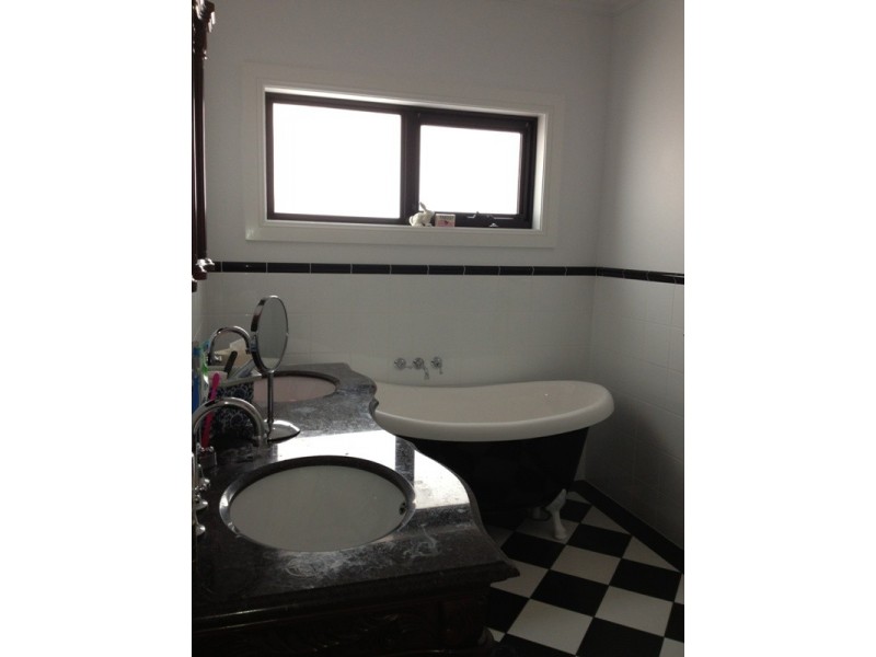 46 Valencia Drive, Orange NSW 2800