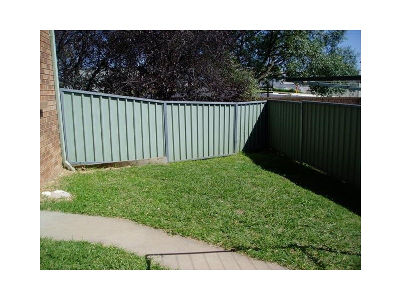 1/1A Caroline Street, Orange NSW 2800