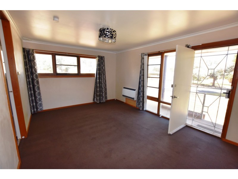 19 Algona Crescent, Orange NSW 2800