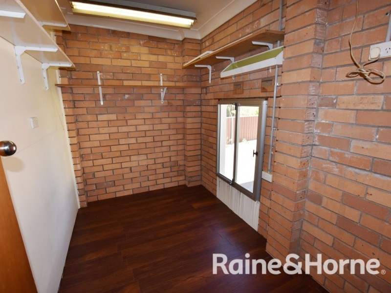 9 Talinga Place, Orange NSW 2800