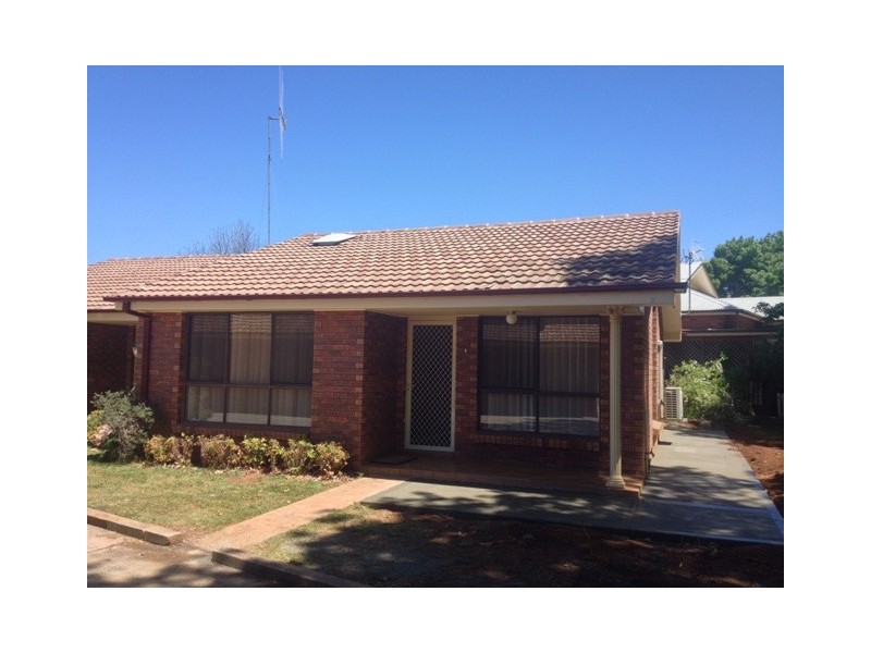 Unit 1/ 21 Coronation Drive, Orange NSW 2800