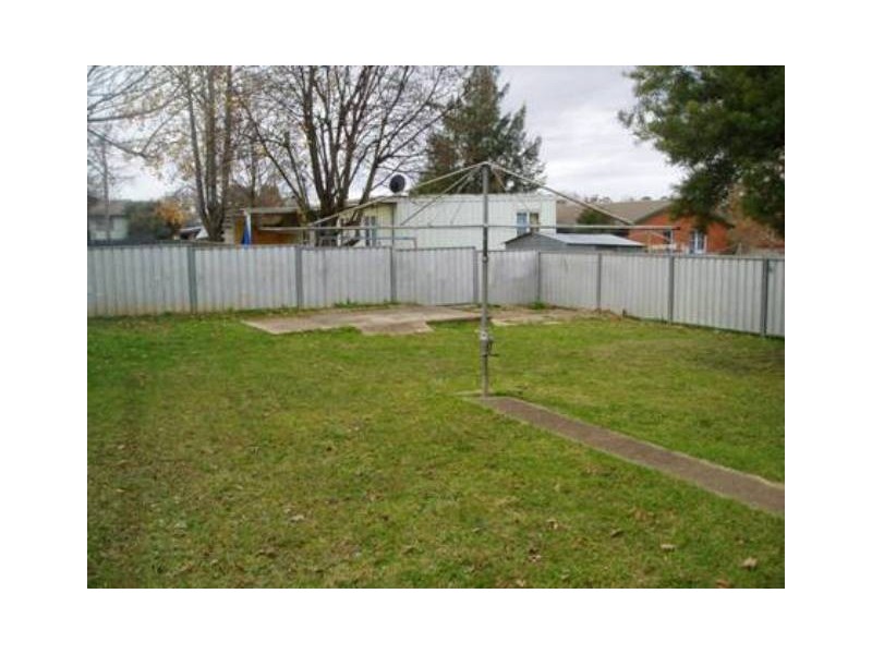 43 Adina Crescent, Orange NSW 2800