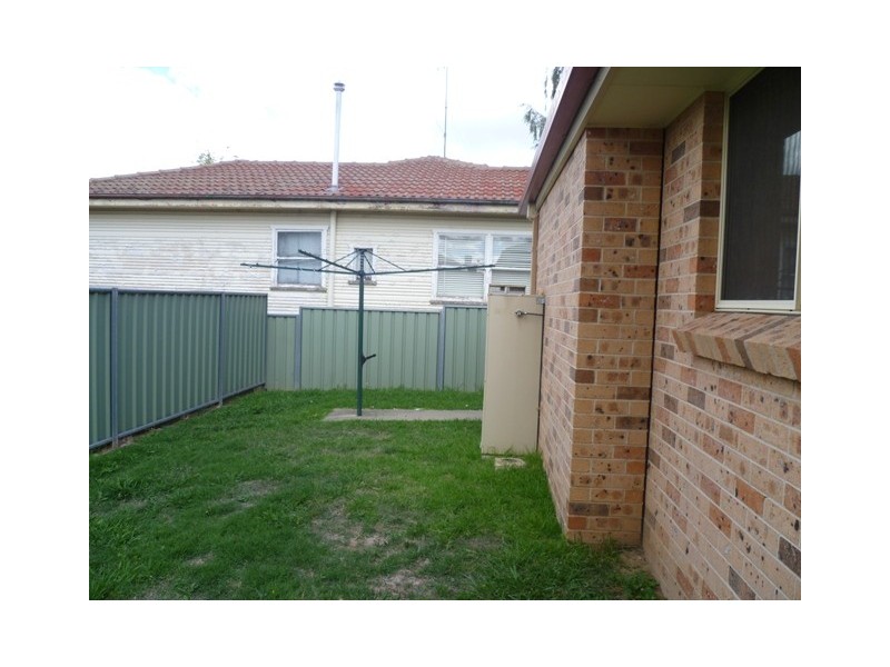 1/16 Forbes Road, Orange NSW 2800