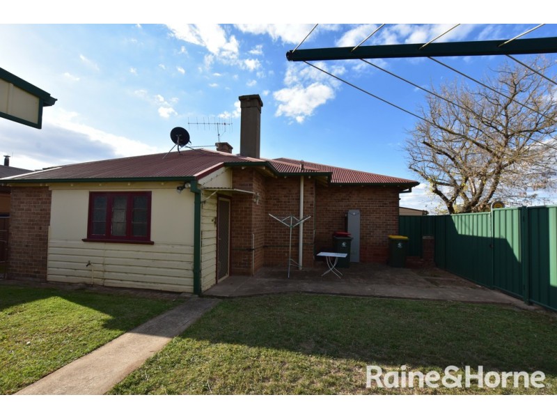26a Caroline Street, Orange NSW 2800