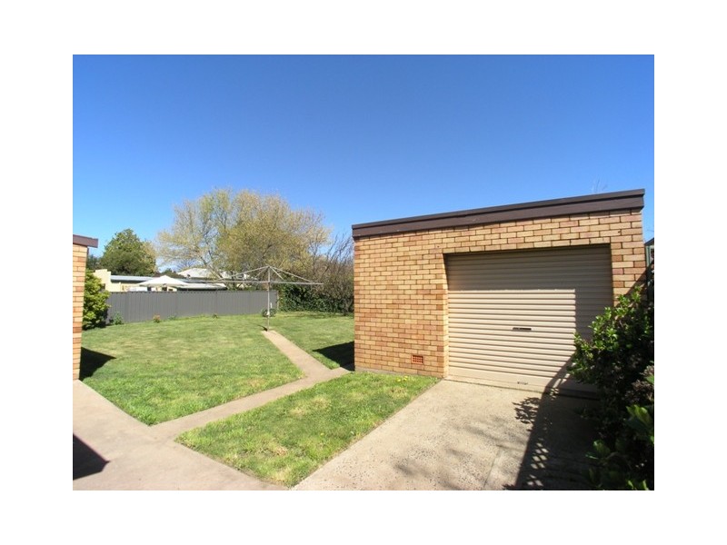 17 Curran Street, Orange NSW 2800