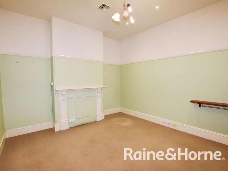 56 Byng Street, Orange NSW 2800