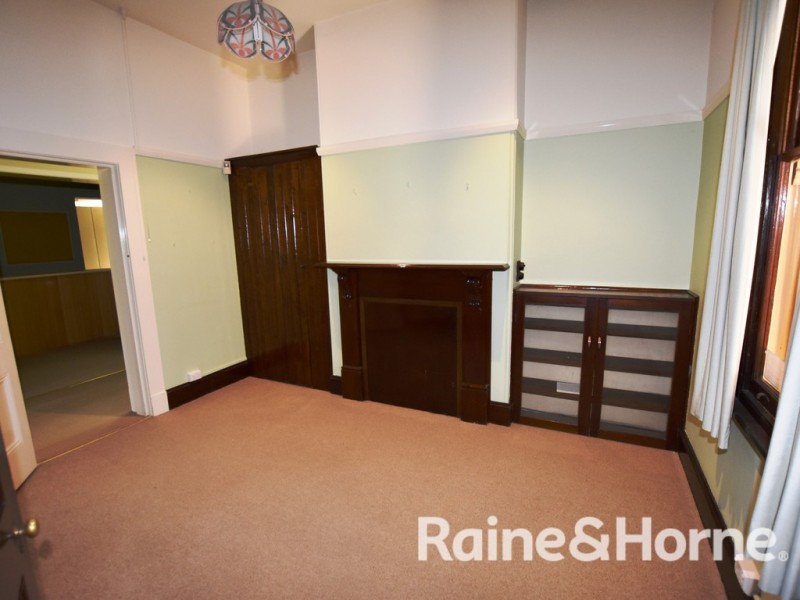 56 Byng Street, Orange NSW 2800