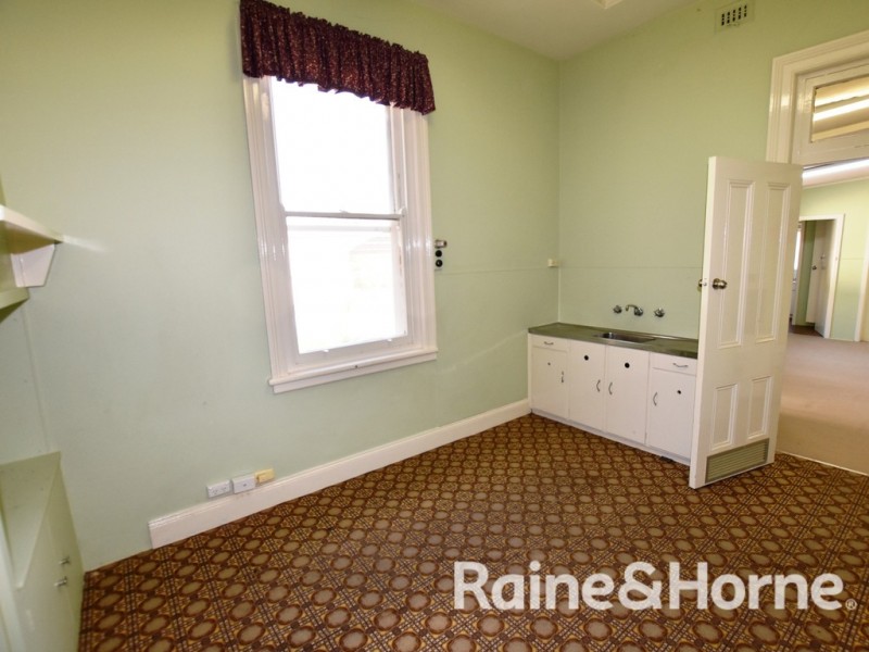 56 Byng Street, Orange NSW 2800