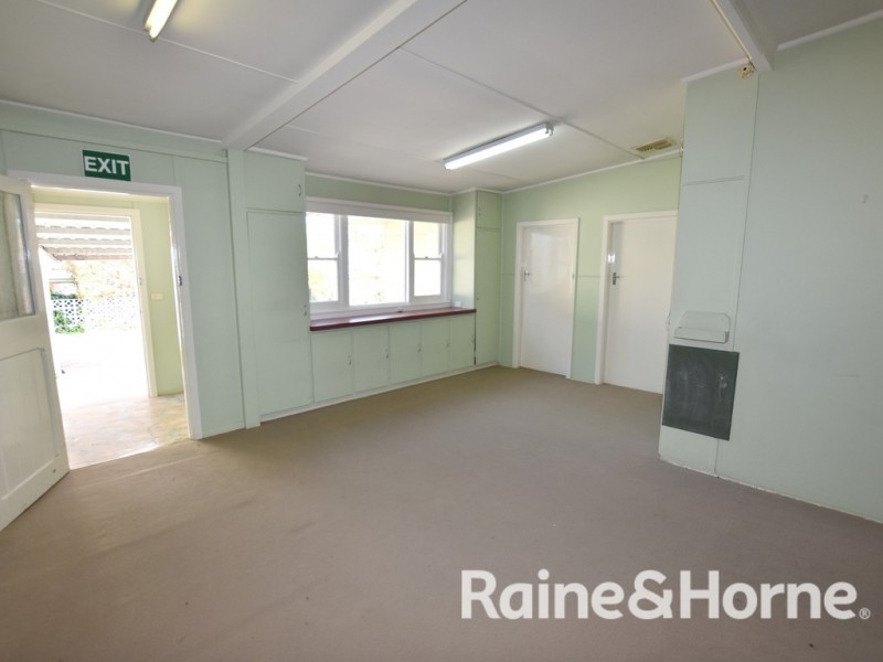 56 Byng Street, Orange NSW 2800