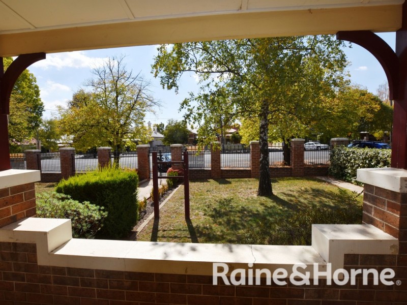 56 Byng Street, Orange NSW 2800
