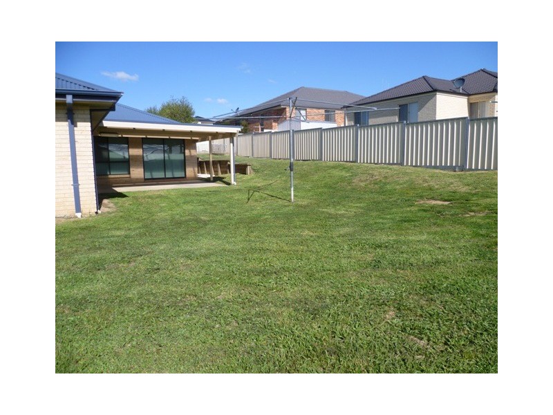 4 Thorpe Place, Orange NSW 2800