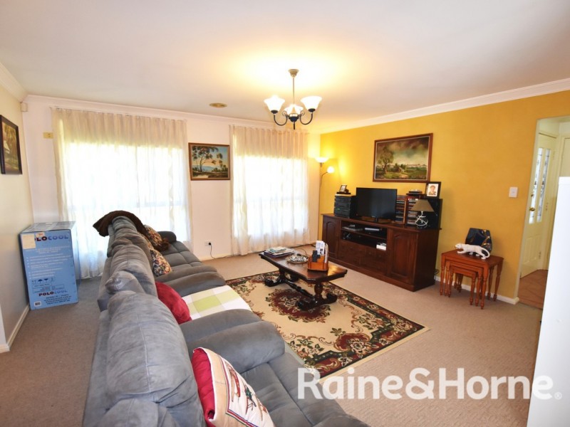 7 Marsden Place, Orange NSW 2800