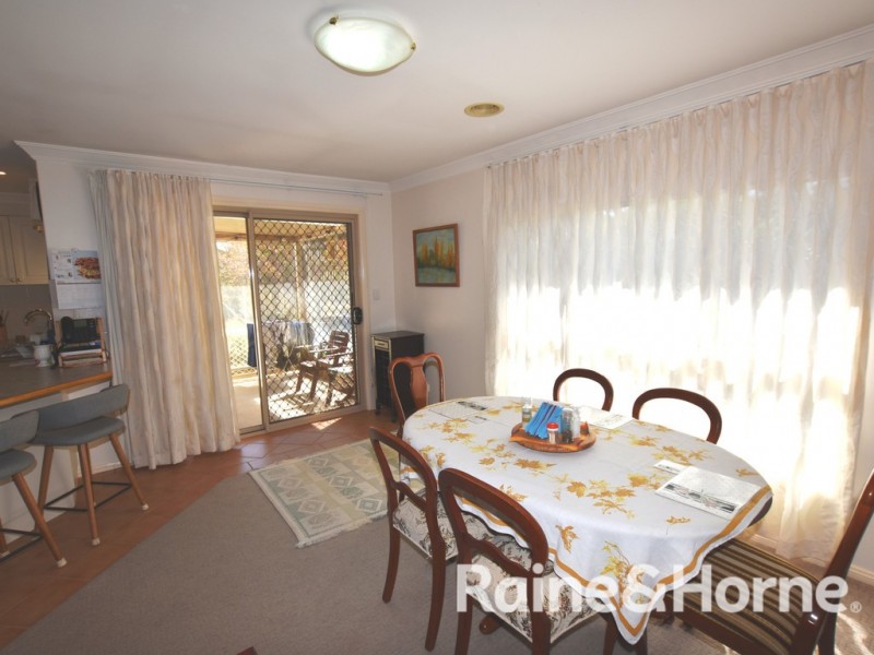 7 Marsden Place, Orange NSW 2800
