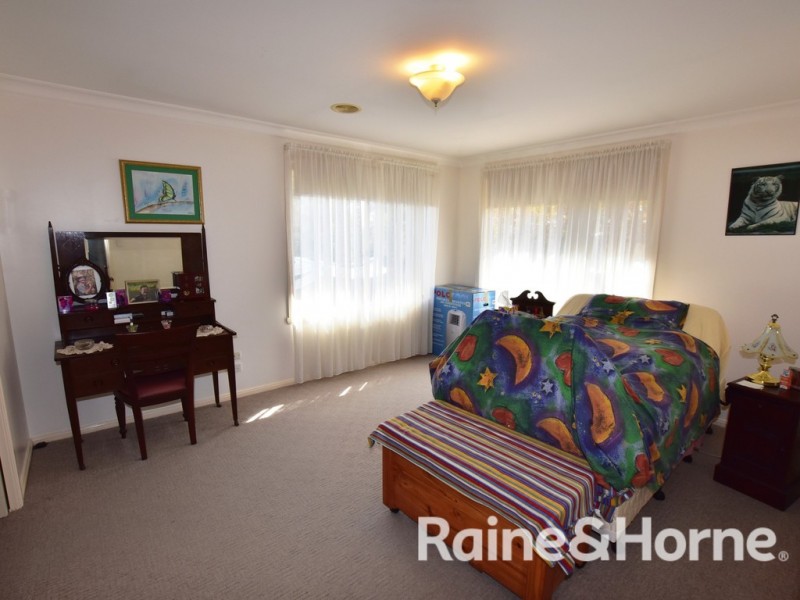 7 Marsden Place, Orange NSW 2800
