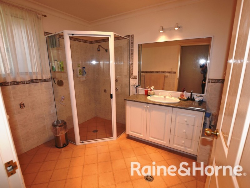 7 Marsden Place, Orange NSW 2800