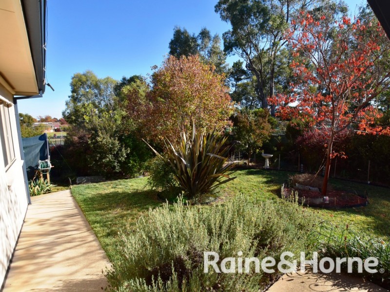 7 Marsden Place, Orange NSW 2800