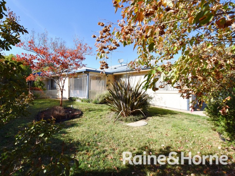 7 Marsden Place, Orange NSW 2800