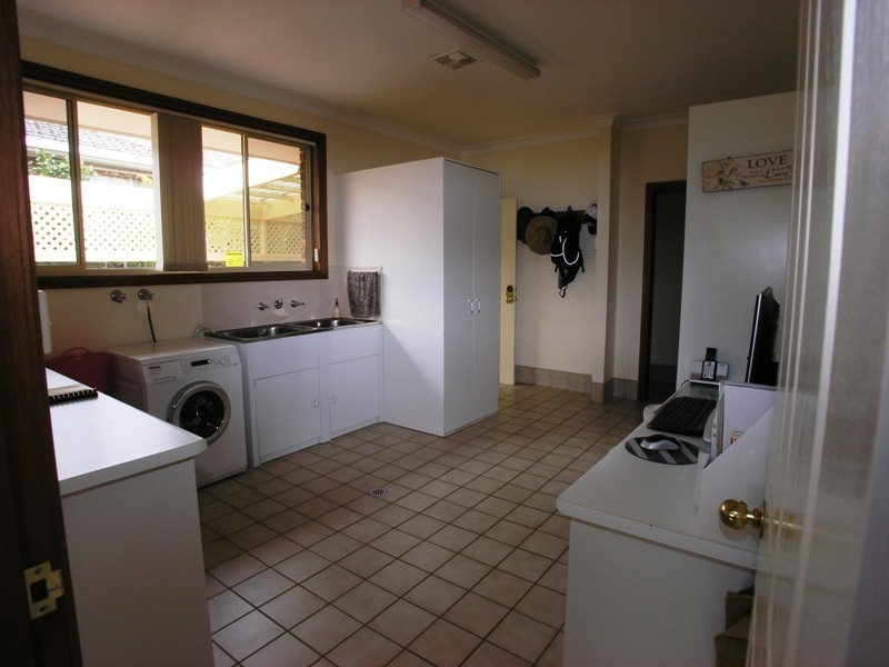 18 Namatjira Crescent, Orange NSW 2800