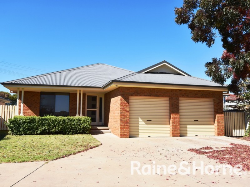 5a Wickham Close, Orange NSW 2800