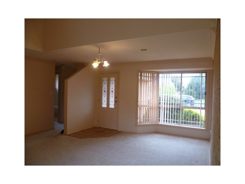 2/6  Betts Place, Orange NSW 2800