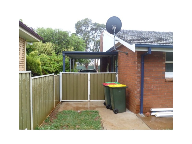 25 RACECOURSE ROAD, Orange NSW 2800