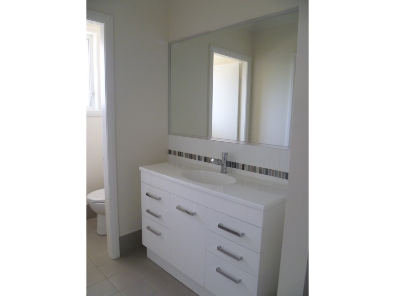 Unit 2/ 42 Autumn Street, Orange NSW 2800