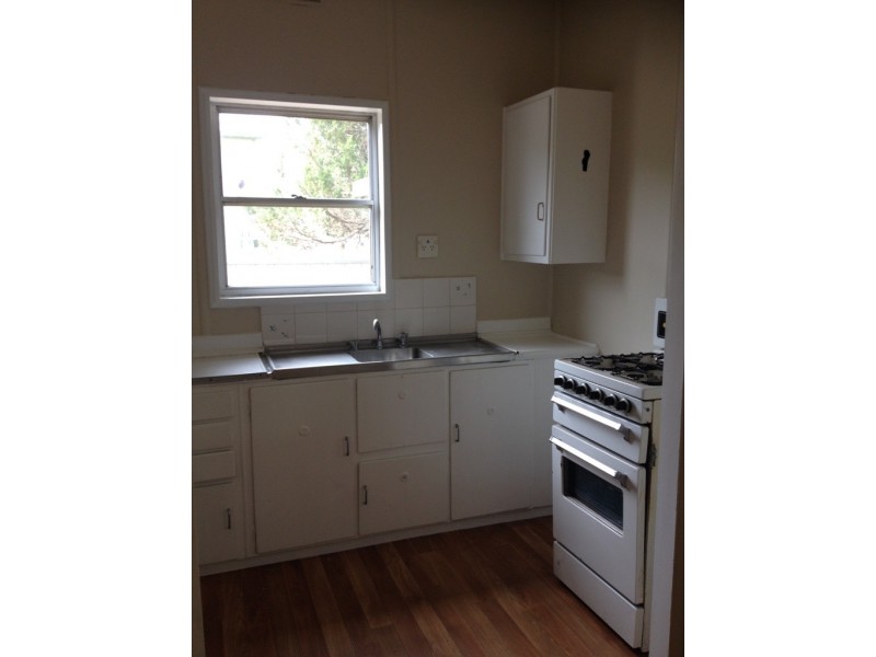 18 Endsleigh Avenue, Orange NSW 2800