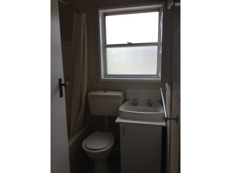 18 Endsleigh Avenue, Orange NSW 2800