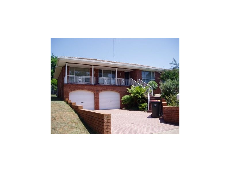 11 Grevillea Street, Orange NSW 2800