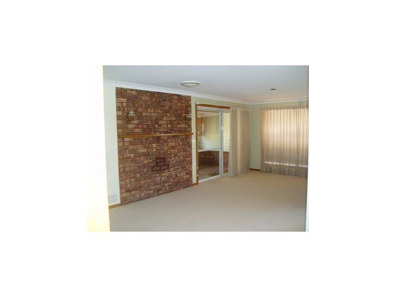 11 Grevillea Street, Orange NSW 2800