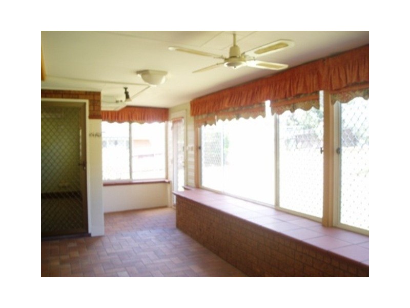 11 Grevillea Street, Orange NSW 2800