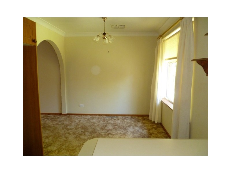 7 Syringa Place, Orange NSW 2800