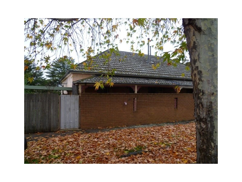 102 McLachlan Street, Orange NSW 2800
