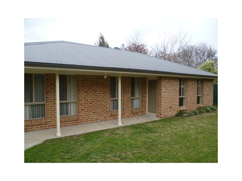 2 / 5 Coronation Drive, Orange NSW 2800