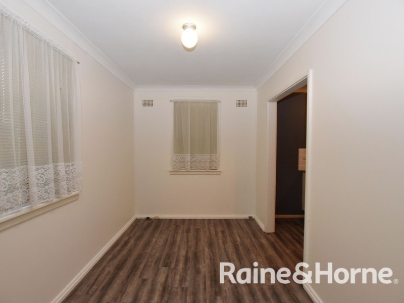 23 GOORAWIN ROAD, Orange NSW 2800