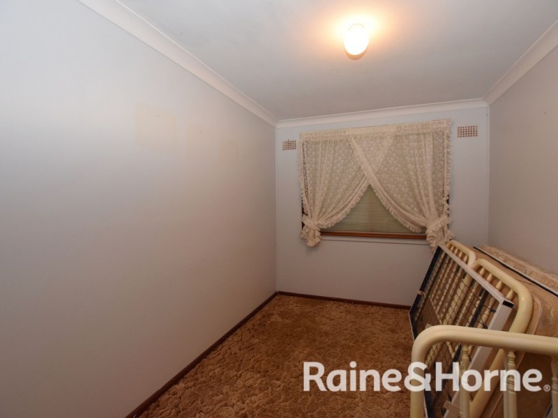 23 GOORAWIN ROAD, Orange NSW 2800