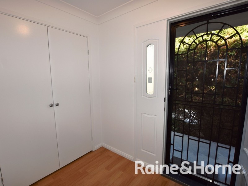 6 Fraser Place, Orange NSW 2800