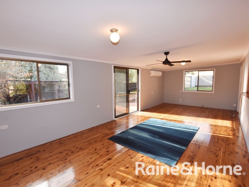 6 Fraser Place, Orange NSW 2800