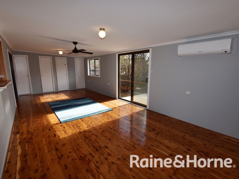 6 Fraser Place, Orange NSW 2800