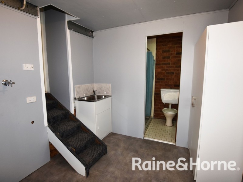 6 Fraser Place, Orange NSW 2800