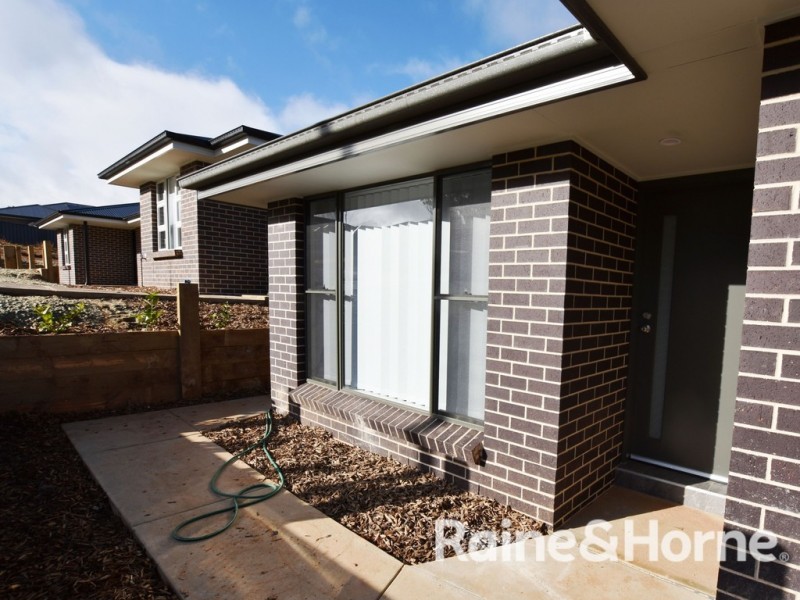 12a Young Street, Orange NSW 2800