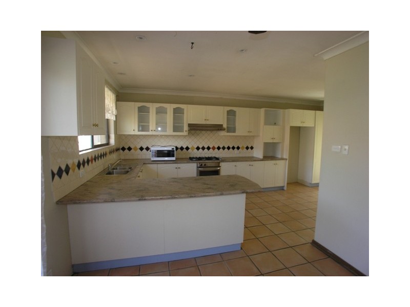 140 Matthews Avenue, Orange NSW 2800